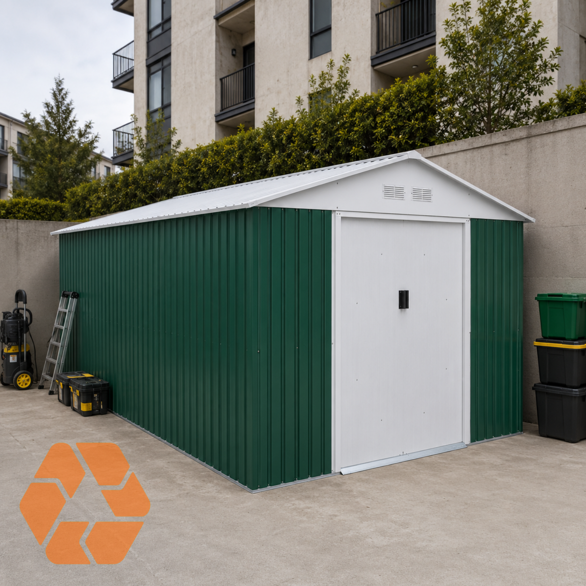 Bodega metálica Archer de 15,16 m² en color verde y blanco, con puertas correderas y techo a dos aguas para almacenamiento institucional.